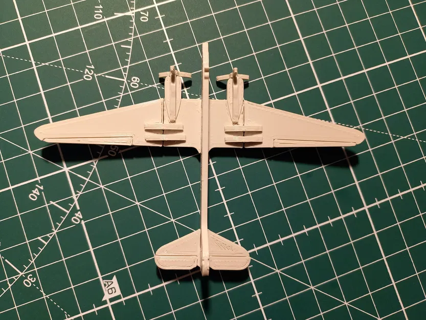 Mô hình DC-3 Kit Card - Biểu tượng Hàng không Vàng - Image 3