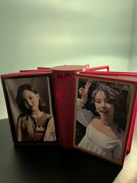 Kệ Đựng Photocards - Image 1