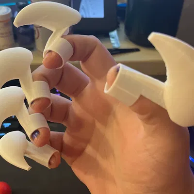 Móng Vuốt Ngón Tay