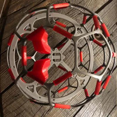 Mô Hình Đá Banh Bằng Drone Tự Làm