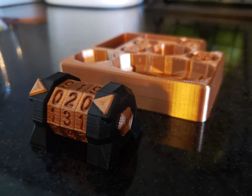 Hộp Đựng Bài MTG/TCG Companion Cube & Bộ Đếm Điểm Sinh Mệnh (Commander, Counters, Magic the Gathering) - Image 2