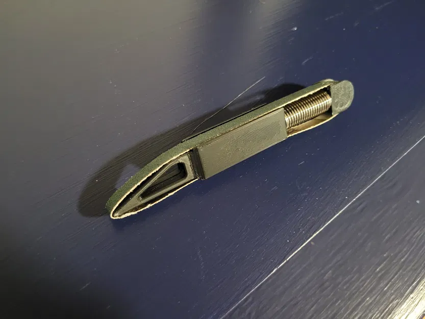 Dụng Cụ Chà Nhám Dạng Dây Đai - Image 1