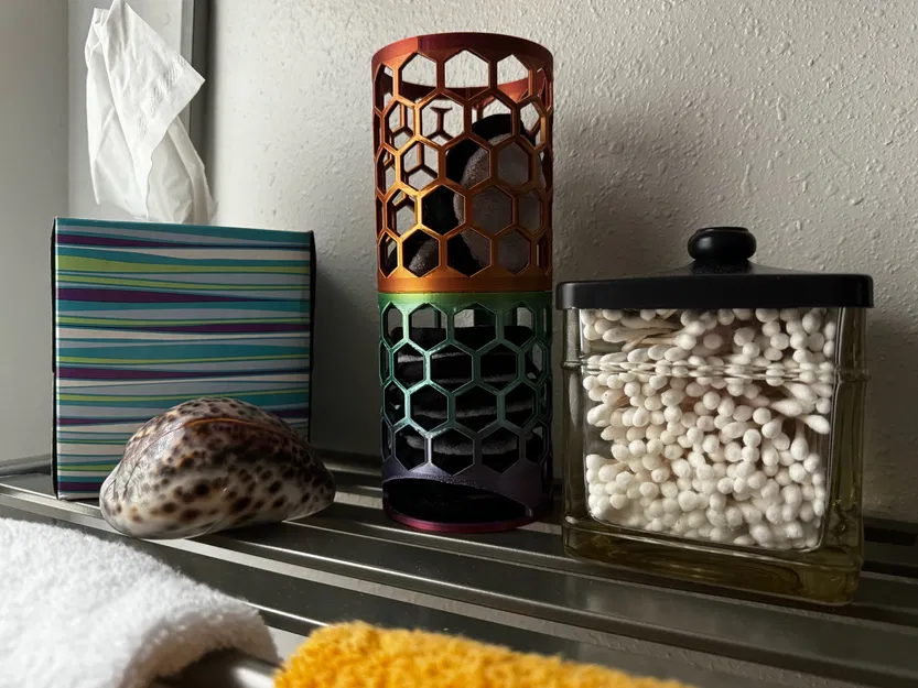 Hộp Đựng/Giữ Miếng Bông Tẩy Trang Microfiber - Image 1