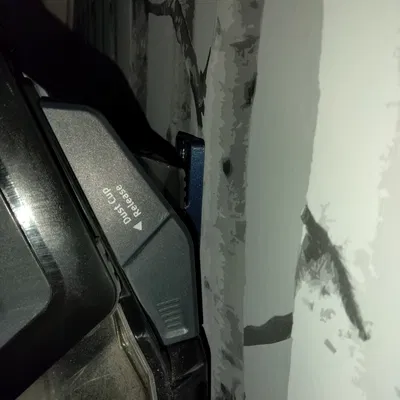 Giá Treo Cho Máy Hút Bụi Shark Apex ZS362