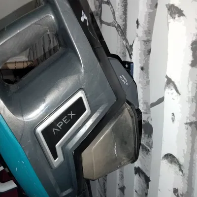 Giá Treo Cho Máy Hút Bụi Shark Apex ZS362