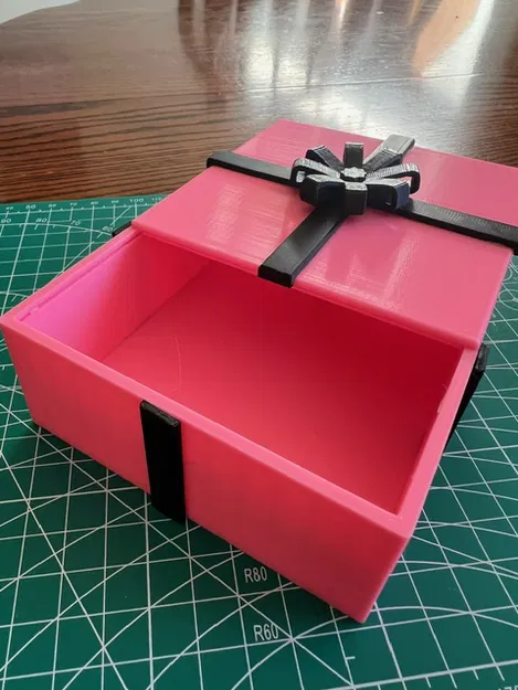 Hộp Quà Có Nắp Trượt - Image 1