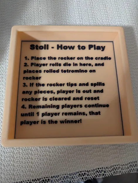 Stoli, Hướng dẫn cách chơi và hộp đựng xúc xắc - Image 1