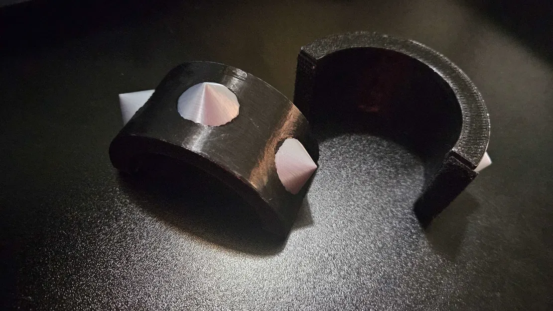 Vòng Tay Gai Bowser - Image 1