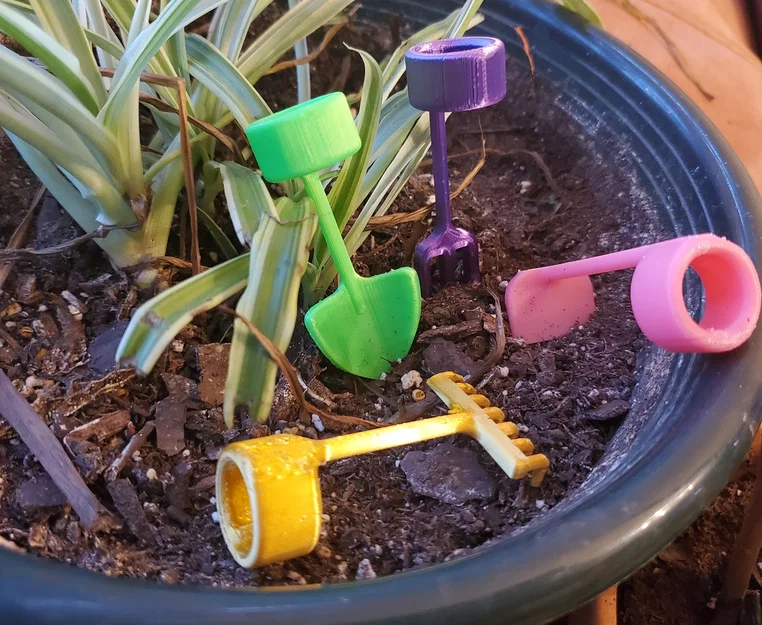 Bộ Dụng Cụ Làm Vườn Mini Cho Ngón Tay - Image 1