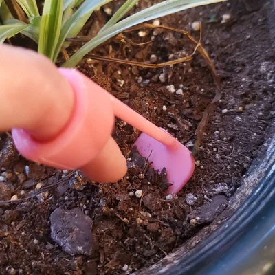 Bộ Dụng Cụ Làm Vườn Mini Cho Ngón Tay