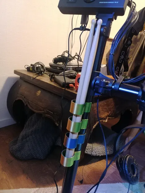 Giá Đỡ Dùi Trống Roland - Image 1