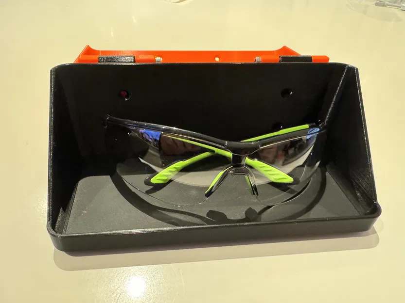 Hộp Đựng Kính Bảo Hộ - Image 2