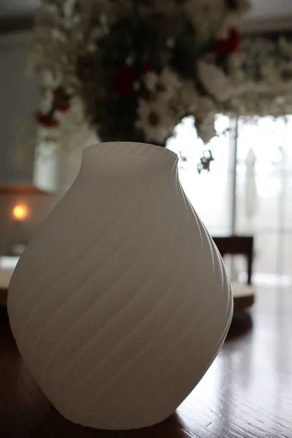 Lọ Xoắn Twister Vase - Image 2