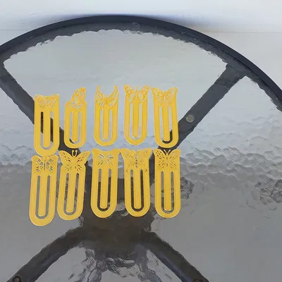 Móc Khóa Sách Hình Bướm 3D