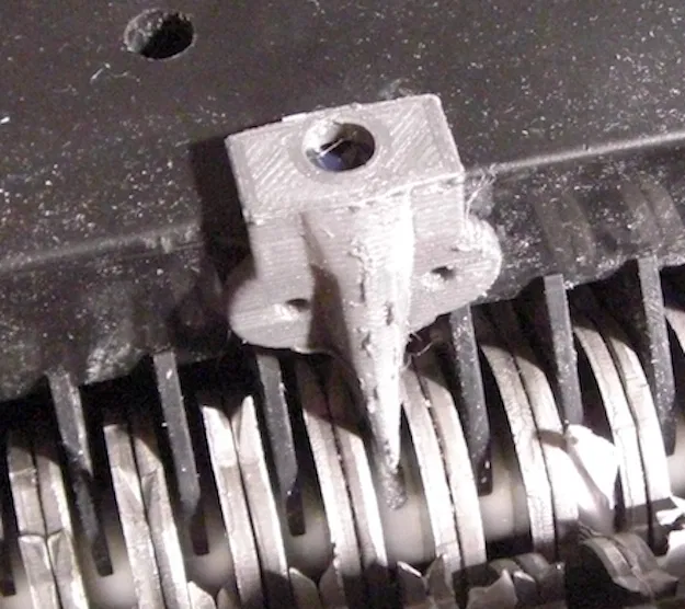 Răng thay thế cho máy hủy giấy Omnitech (hoặc tương tự) cắt chéo - Image 2