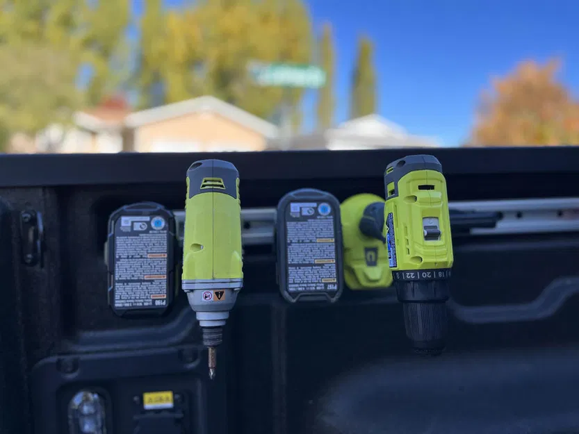 Bộ Gắn Ray Xe Ford Maverick Ryobi - Image 4