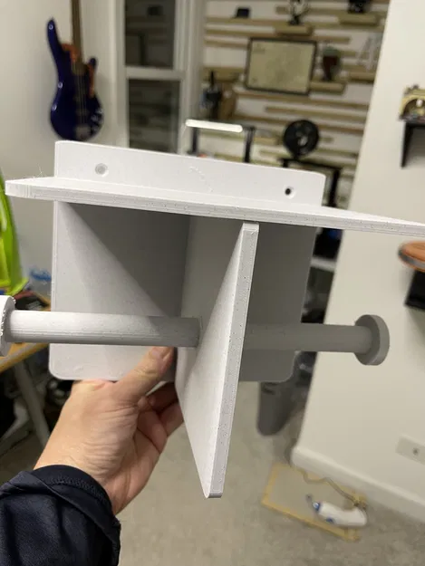 Giá Đỡ Giấy Vệ Sinh Hai Cuộn - Image 1