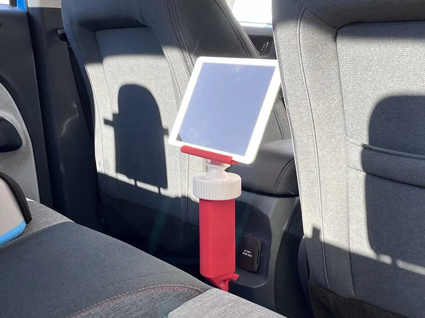 Giá đỡ iPad/Máy tính bảng cho Ford Maverick, Gắn Khe Cắm, Điều chỉnh Hướng - Image 1