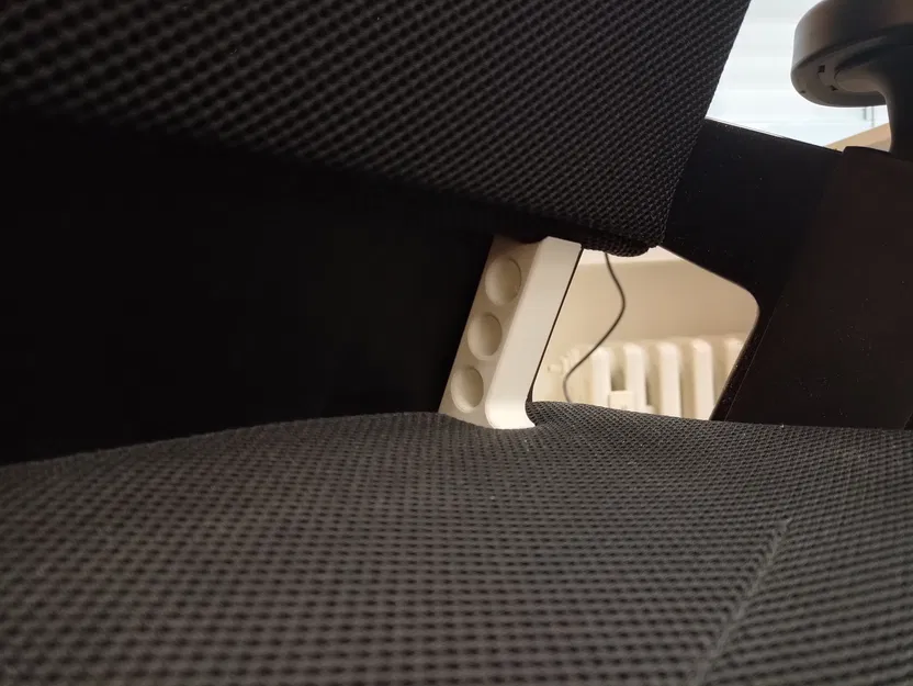 Wilkhan "ON" Chair - Khắc phục phần lưng ghế bị trượt - Image 1