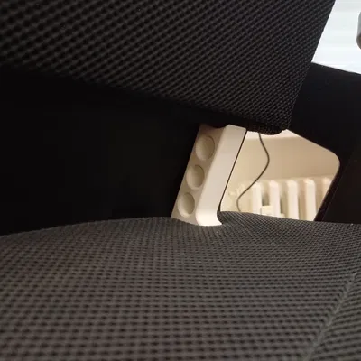 Wilkhan "ON" Chair - Khắc phục phần lưng ghế bị trượt