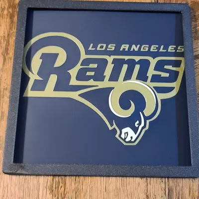 Mô hình LA Rams Hueforge
