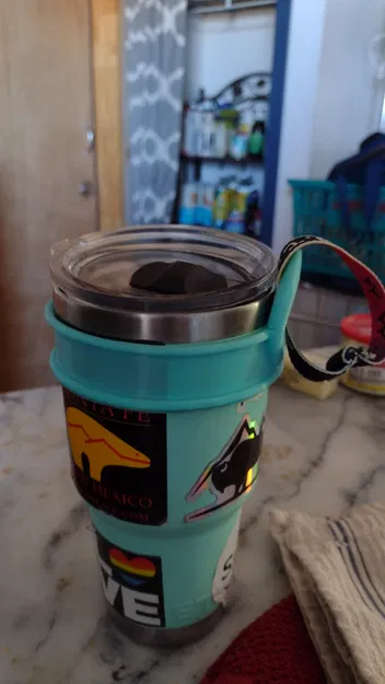 Móc Giữ Bình Giữ Nhiệt Yeti - Image 1