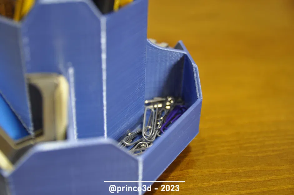 Hộp Đựng Đồ Xoay Để Bàn Làm Việc - Image 4