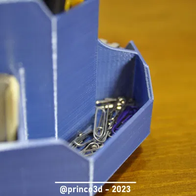 Hộp Đựng Đồ Xoay Để Bàn Làm Việc