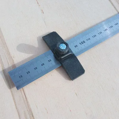 Dụng cụ đánh dấu thước kẻ thông thường (Streichmaß) bằng tham số