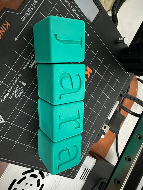 Khối Rubik Có Chữ "CUBOS CON LETRAS" - Image 1