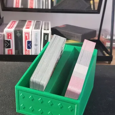 Hộp Đựng Bộ Bài Đôi Tự Vuông Bài Chơi