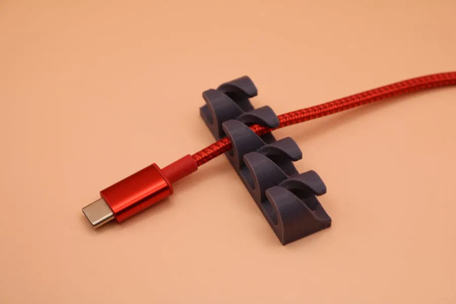 Kệ giữ cáp USB - Image 1