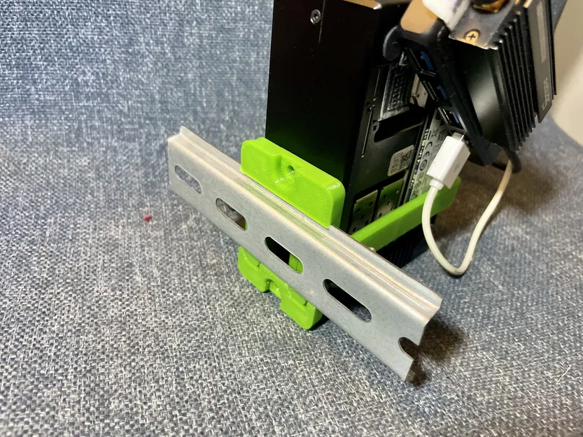 Giá đỡ thanh ray DIN cho Gowin r86s - Image 2