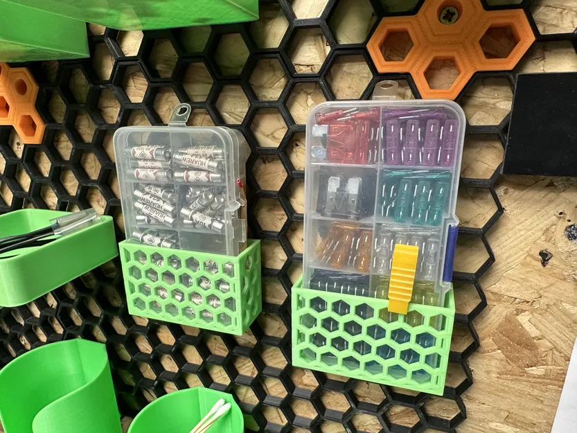 Hộp đựng lục giác 70x26mm gắn tường - Image 1