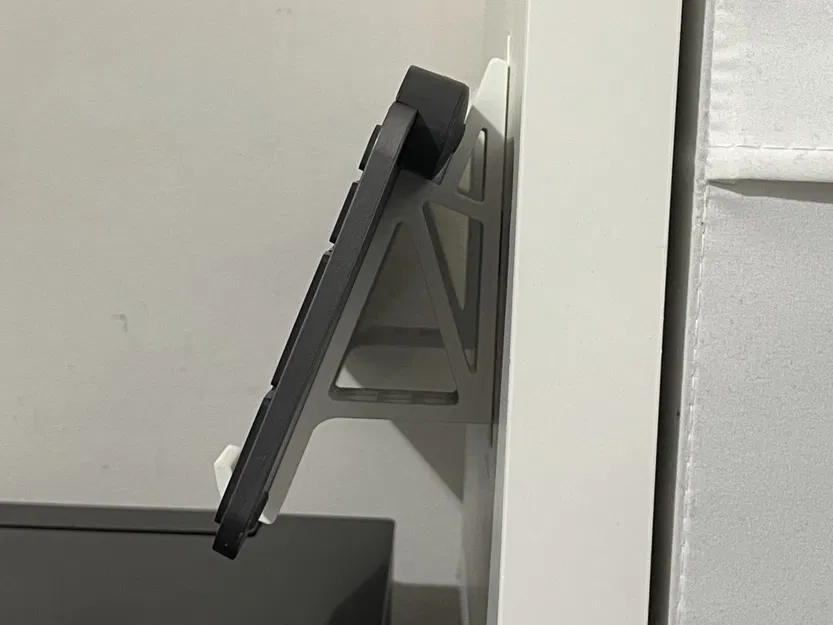 Giá Treo Tường / Móc Treo Bàn Phím Logitech MX Keys - Image 4