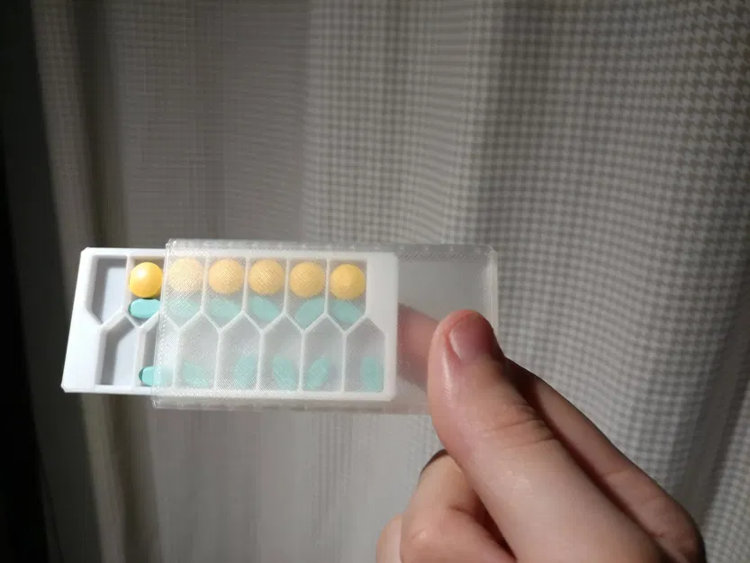 Hộp Đựng Thuốc/Viên Thuốc Mini Cất Ví - Image 2