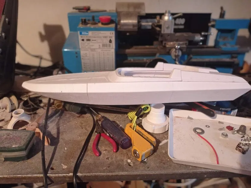 Mô hình Glastron GT150 - Image 5