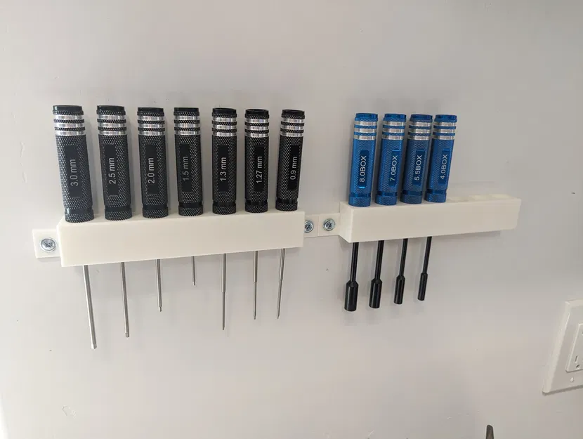 Kệ Treo Tường Giữ Tua Vít - Image 1