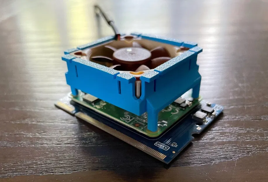 Giá đỡ quạt 40mm cho Raspberry Pi CM4 (Noctua NF-A4x10) - Image 1