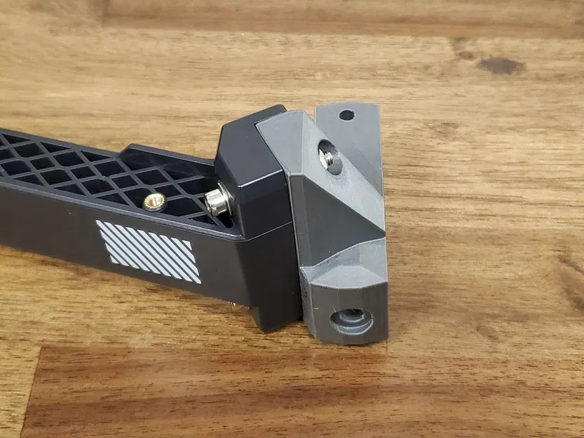 Di chuyển giá đỡ cuộn dây sang góc trước bên phải cho Elegoo Neptune 3 Pro - Image 5