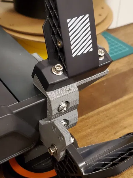 Di chuyển giá đỡ cuộn dây sang góc trước bên phải cho Elegoo Neptune 3 Pro - Image 8