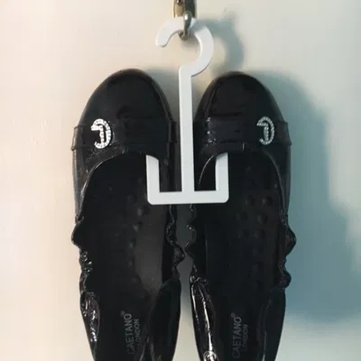 Móc Treo Giày Bệt/Giày Xỏ