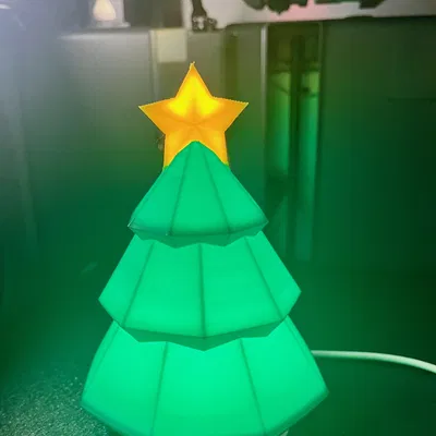 Cây Thông Noel Có Đèn Sao (Bộ Đèn LED Bambu 001)