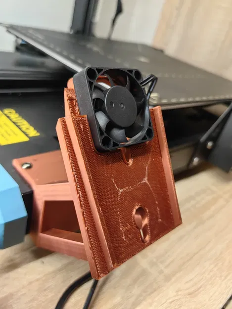 Giá Đỡ Màn Hình Sovol SV07 Plus Có Tản Nhiệt - Image 2