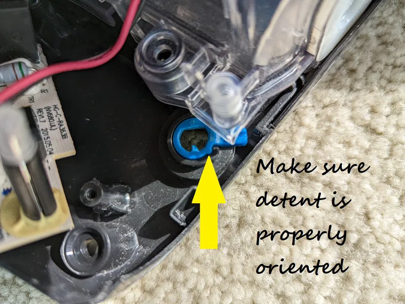 Chốt khóa đế máy hút bụi Shark - Image 4