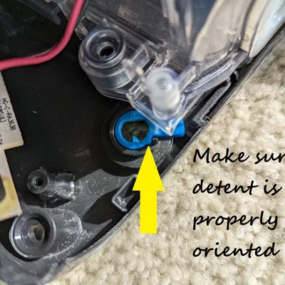 Chốt khóa đế máy hút bụi Shark