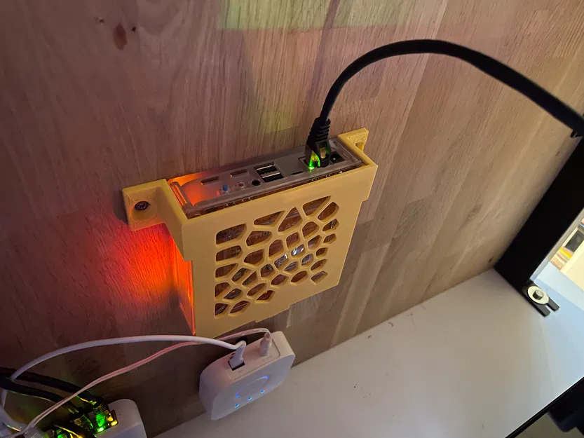 Giá đỡ gắn cho Home Assistant Yellow - Image 1