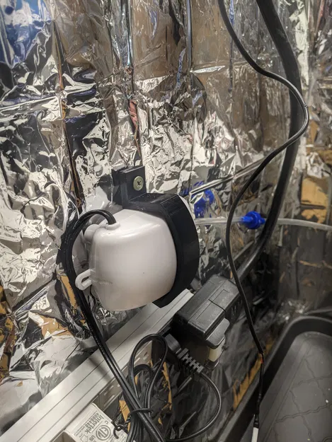 Giá đỡ máy bơm khí - Image 1