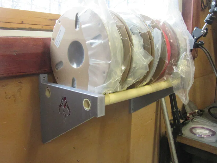 Chân đỡ Filament Mandalorian - Image 1