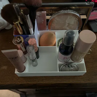 Kệ Đựng Đồ Trang Điểm